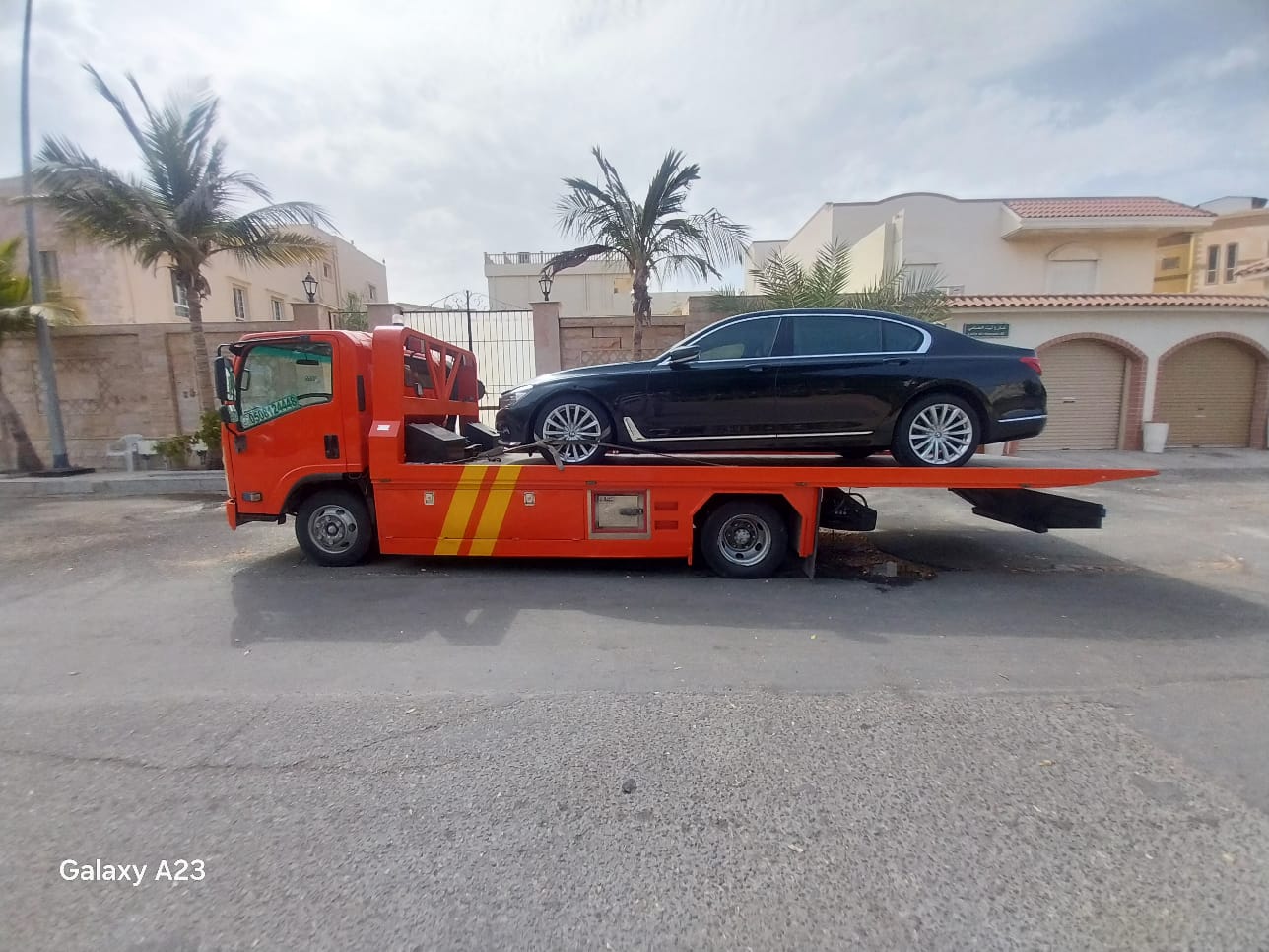 نقل سيارات سيدان